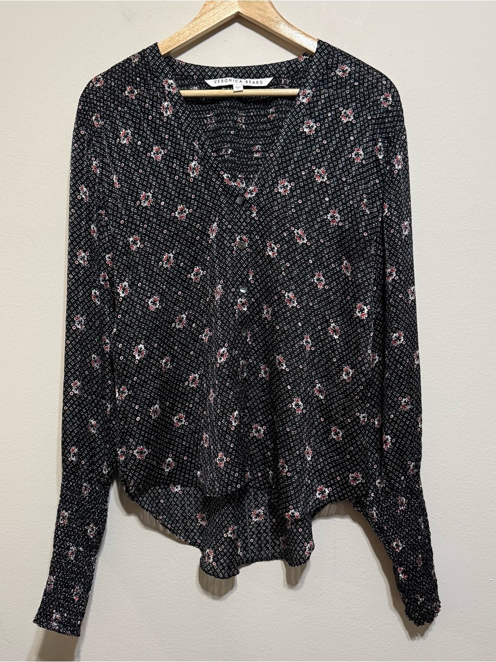 Veronica Beard Silk Blouse Buttons Women 8 - Picture 2 of 6